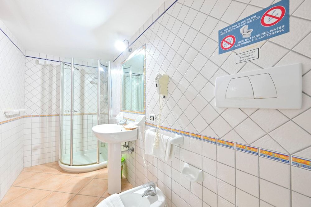 Villa Tara Classic Apartment, Ensuite, Garden View 11