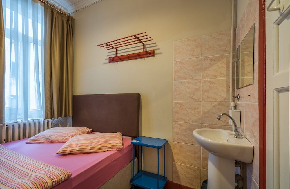 Erenler Hostel & Hotel Economy Room, 1 Double Bed, Shared Bathroom