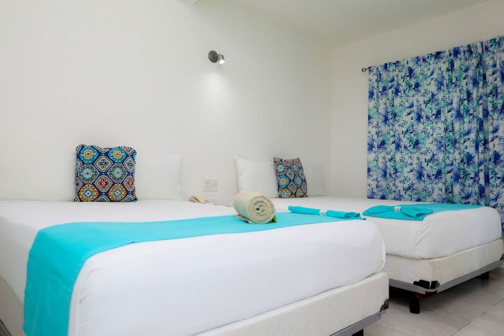 Hotel Maria de Lourdes Cancun Standard Double Room 7