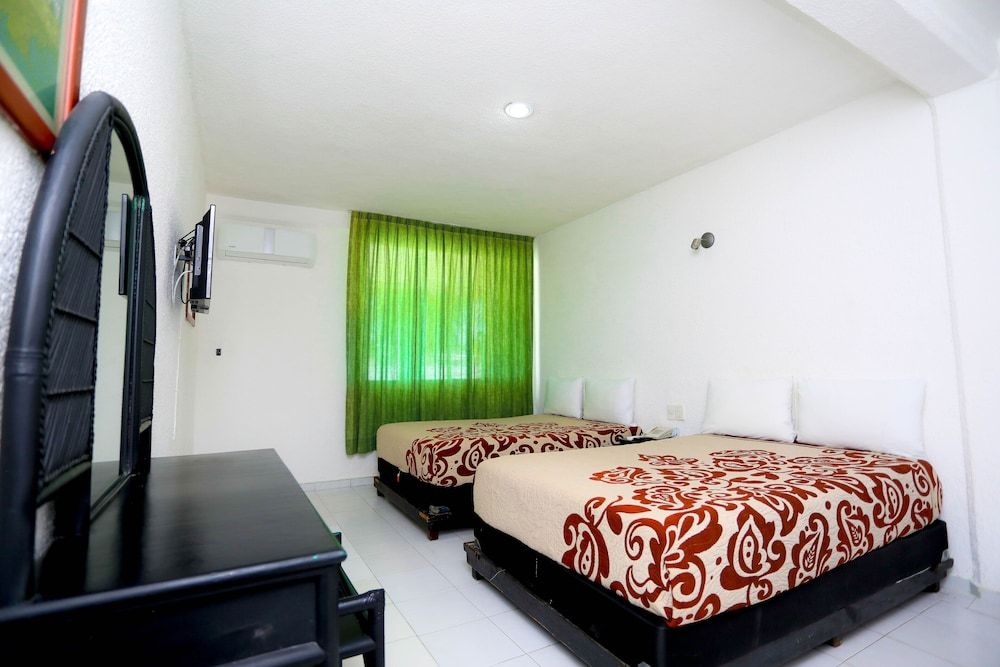 Hotel Maria de Lourdes Cancun Standard Double Room 27