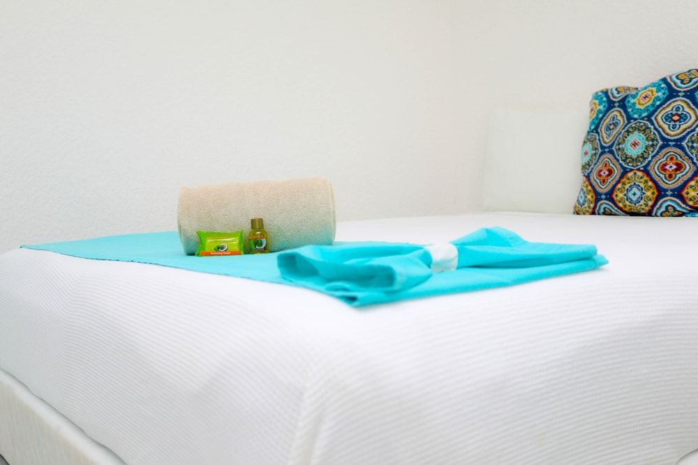 Hotel Maria de Lourdes Cancun Standard Double Room 6