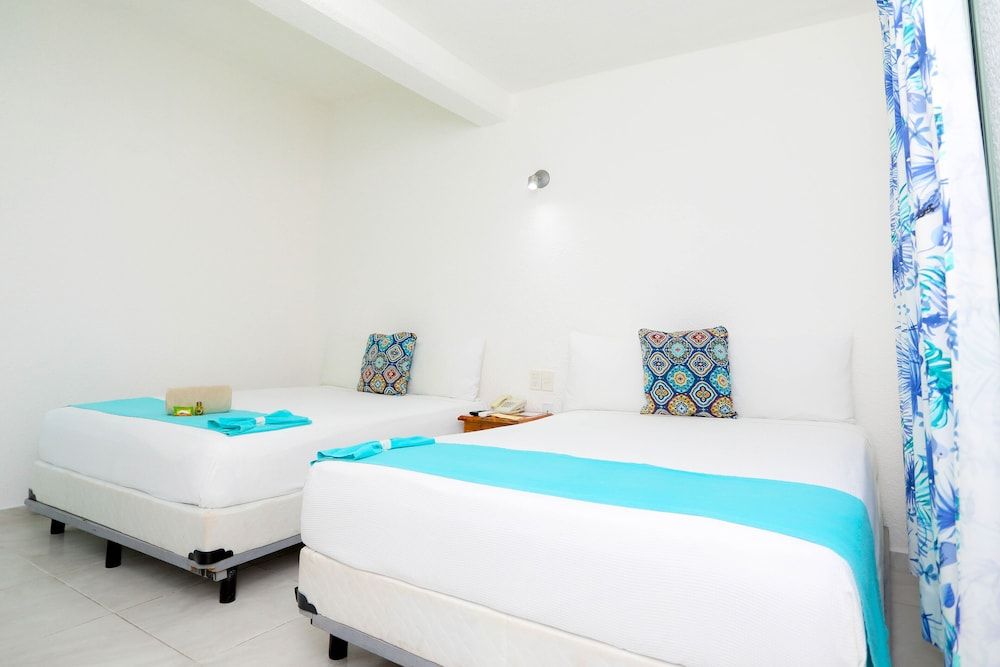 Hotel Maria de Lourdes Cancun Standard Double Room 2