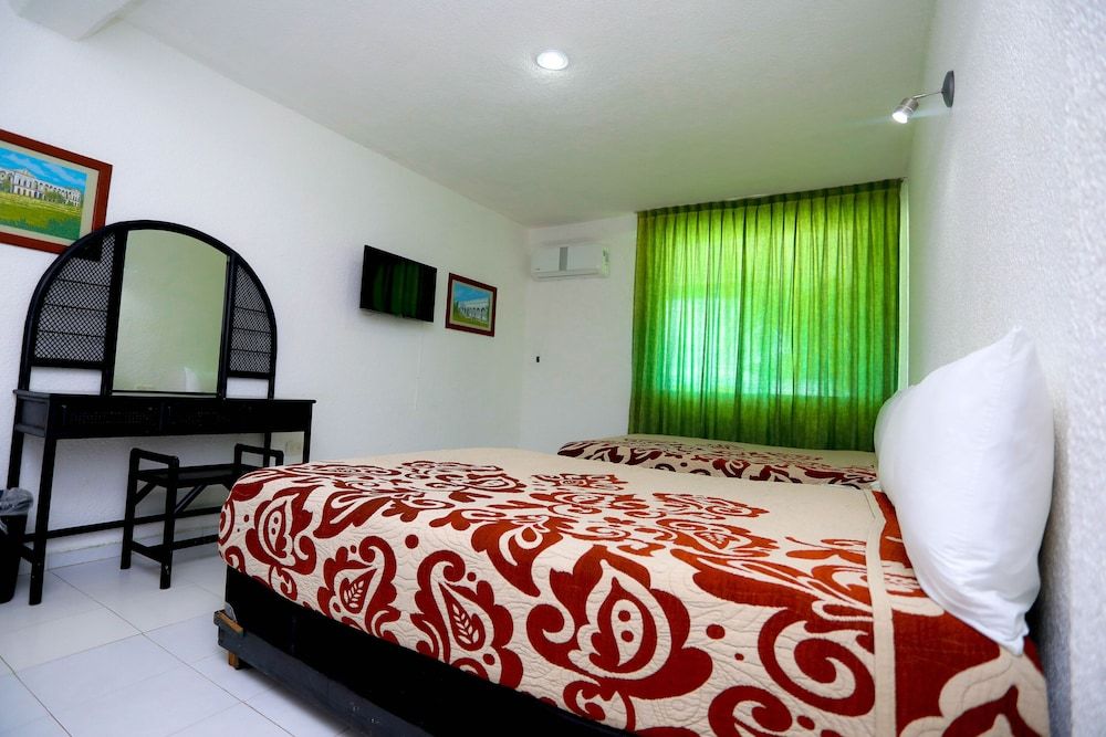 Hotel Maria de Lourdes Cancun Standard Double Room 25