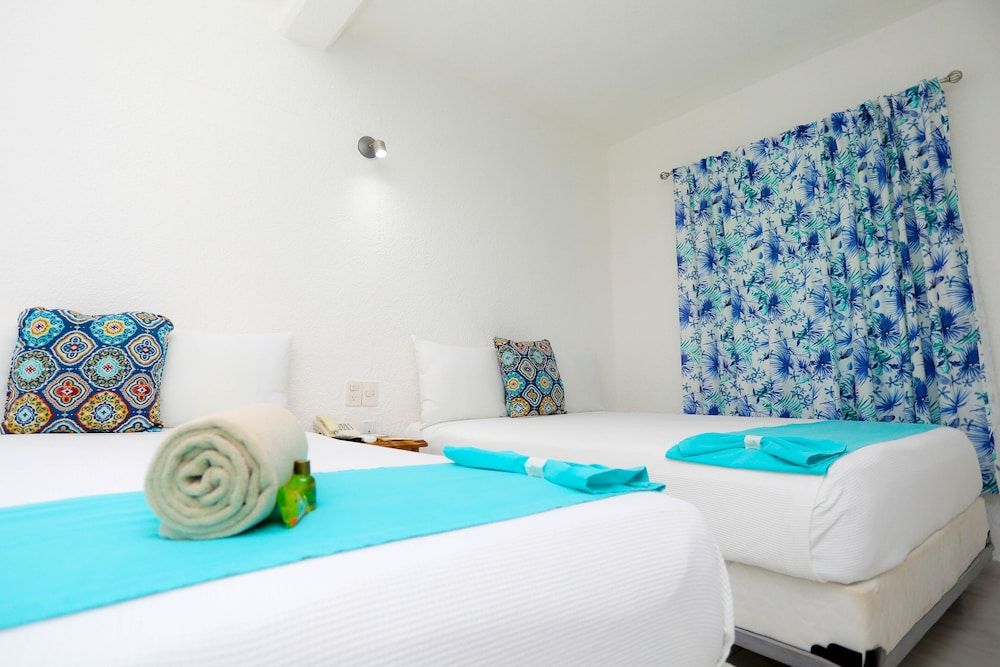 Hotel Maria de Lourdes Cancun Standard Double Room 13