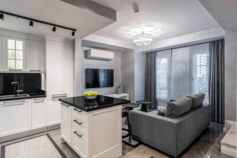 undefined Ena Boutique Hotel & Residences 5