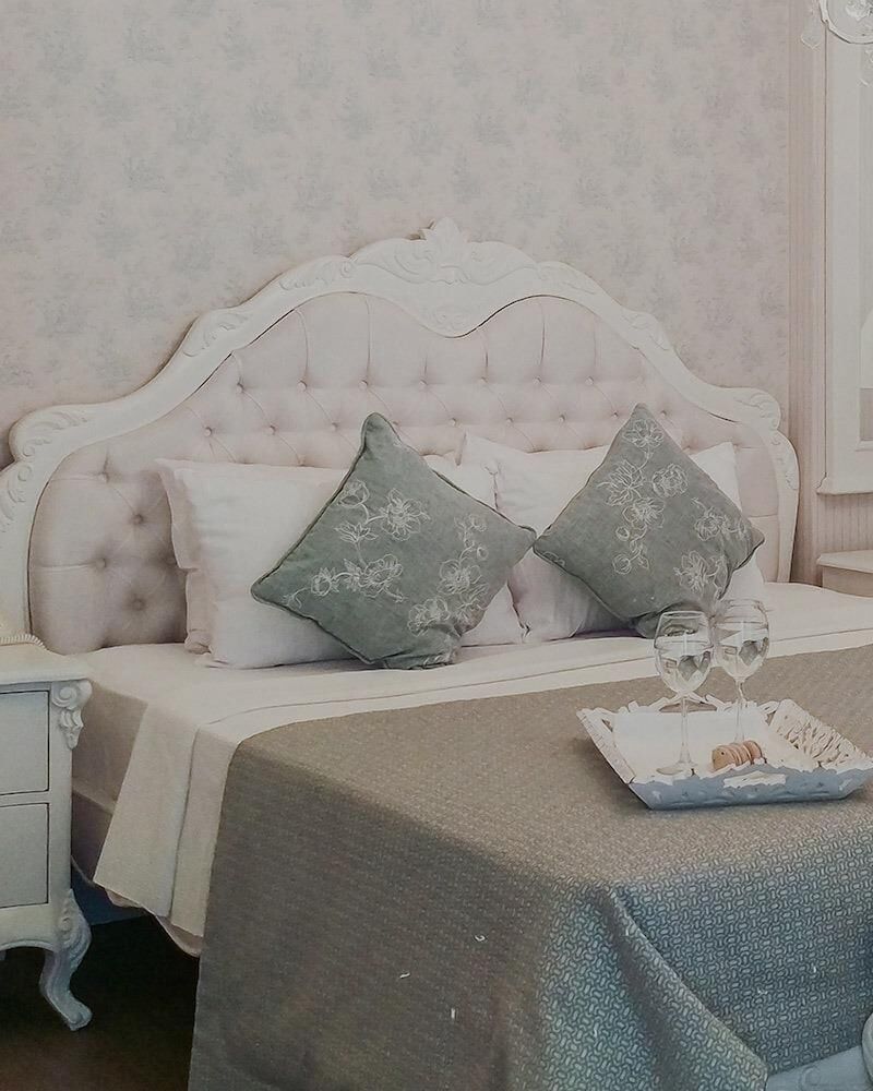 Ena Boutique Hotel & Residences