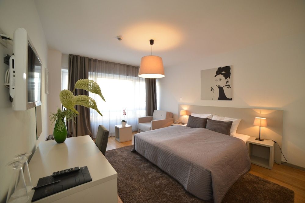 Hotel Garden Triple Room 10