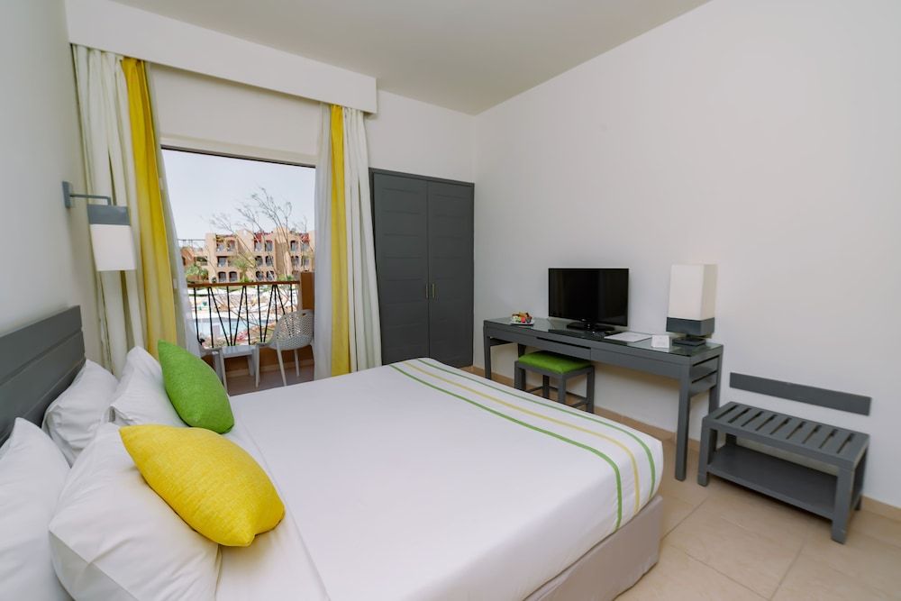 Lemon & Soul Makadi Garden Standard Room, Pool View 2