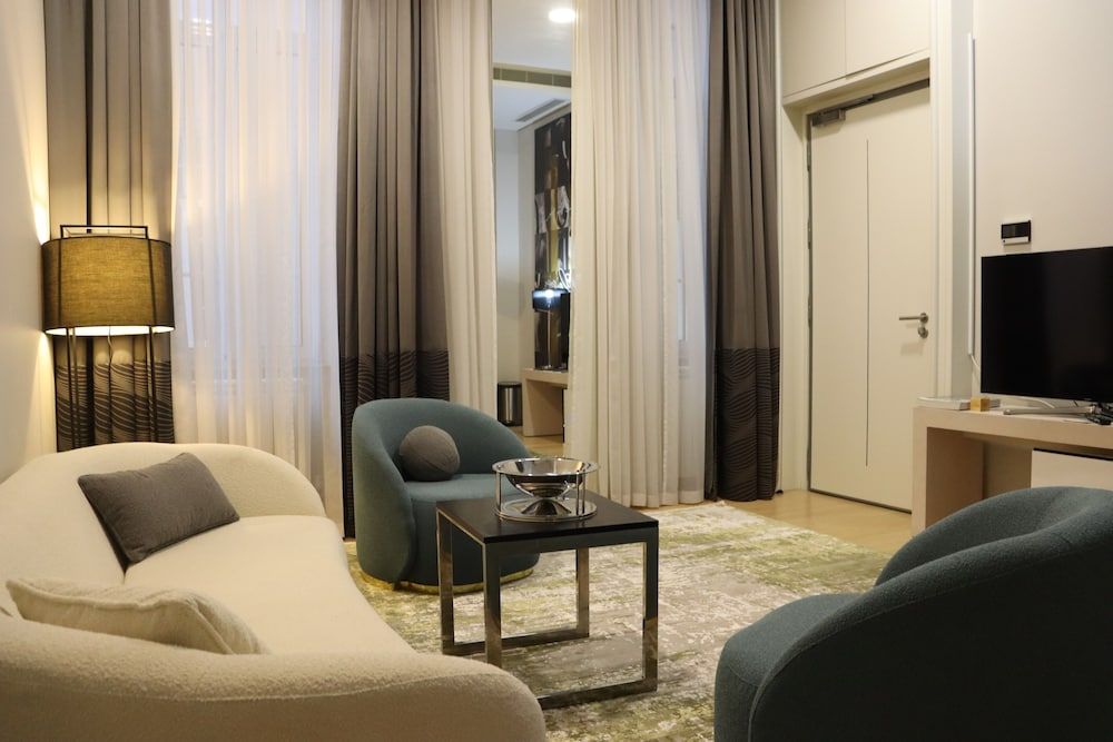 Zepter Hotel Belgrade, member of Zepter Hotels Junior Suite 5