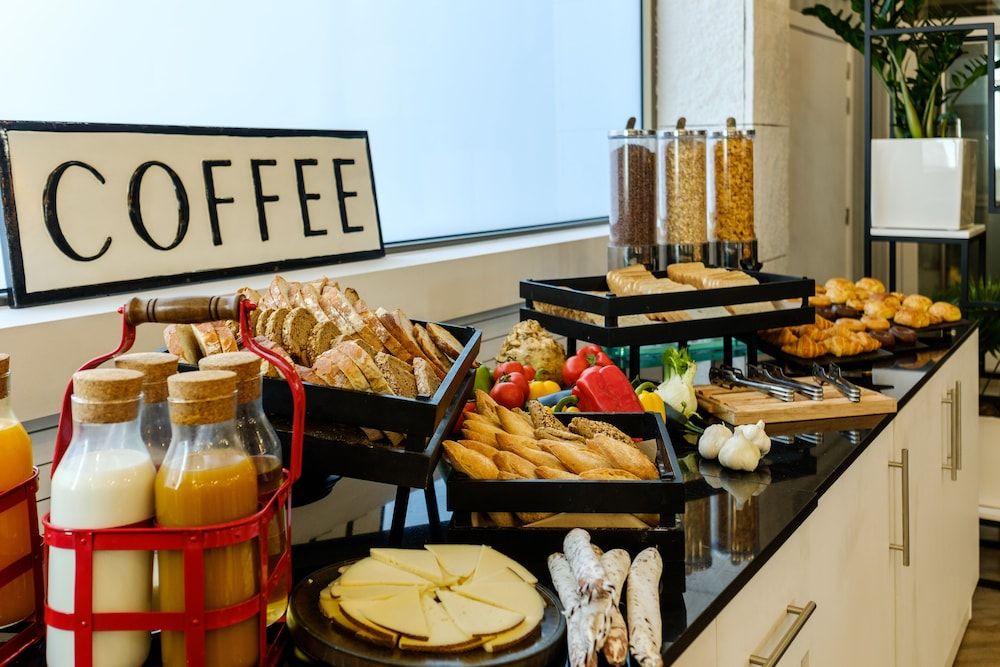 undefined Hotel Clement Barajas 9