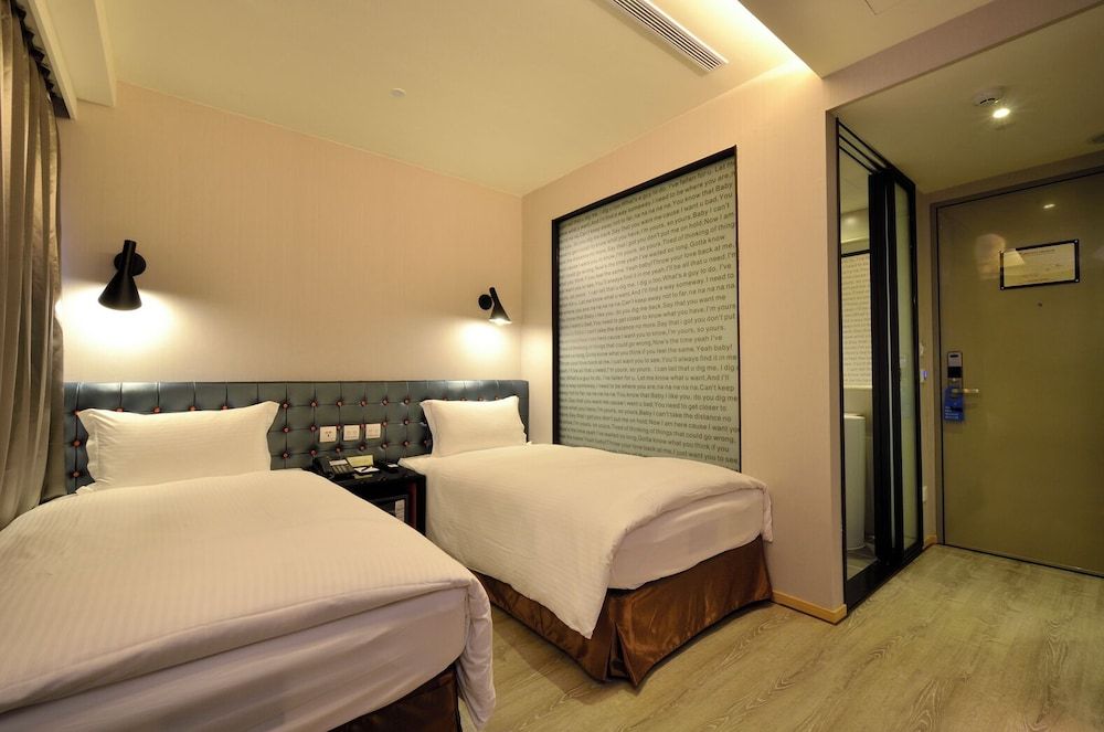 Premier Twin Room (No Parking Space)