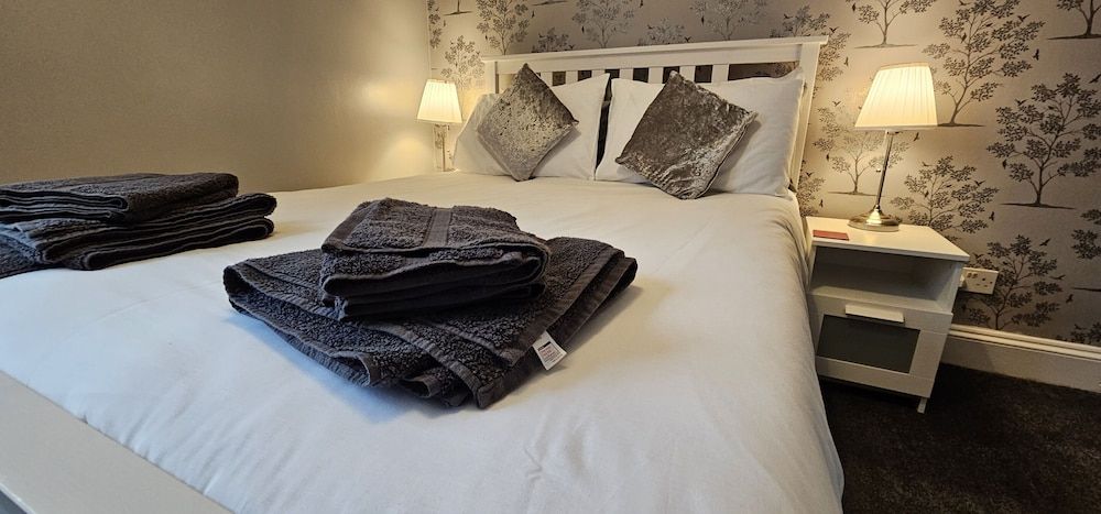 Ensuite Double Room
