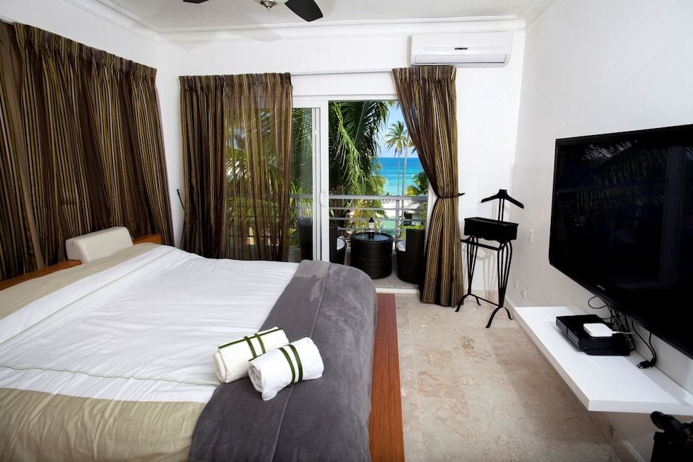 Penthouse, 3 Bedrooms, Terrace, Pool View