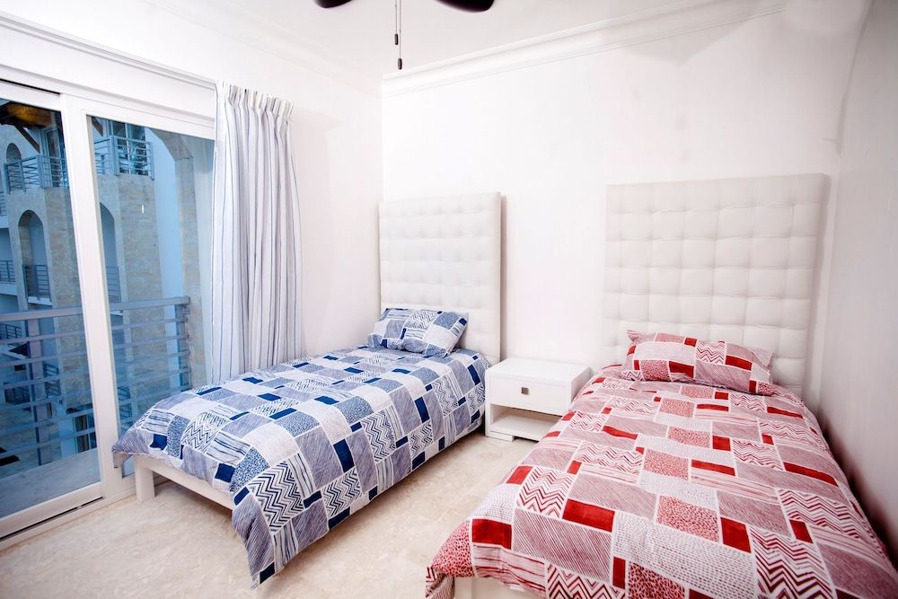 Master suite- 3 Rooms