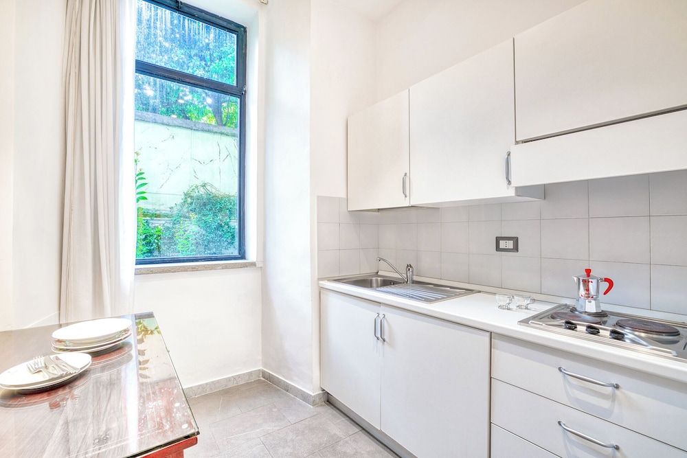 undefined Lemon Garden 8