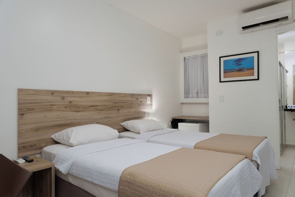 Premium Double Twin (2 single beds and no sea view)