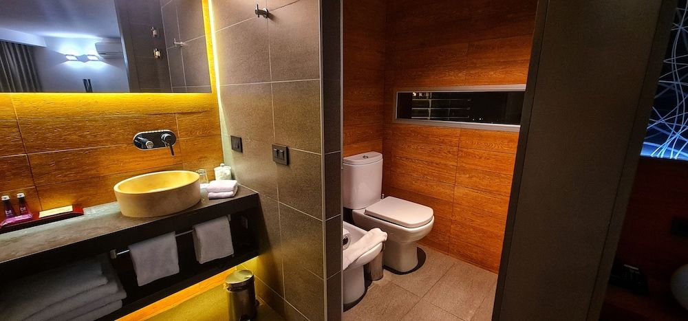 BIT Design Hotel Junior Suite 10