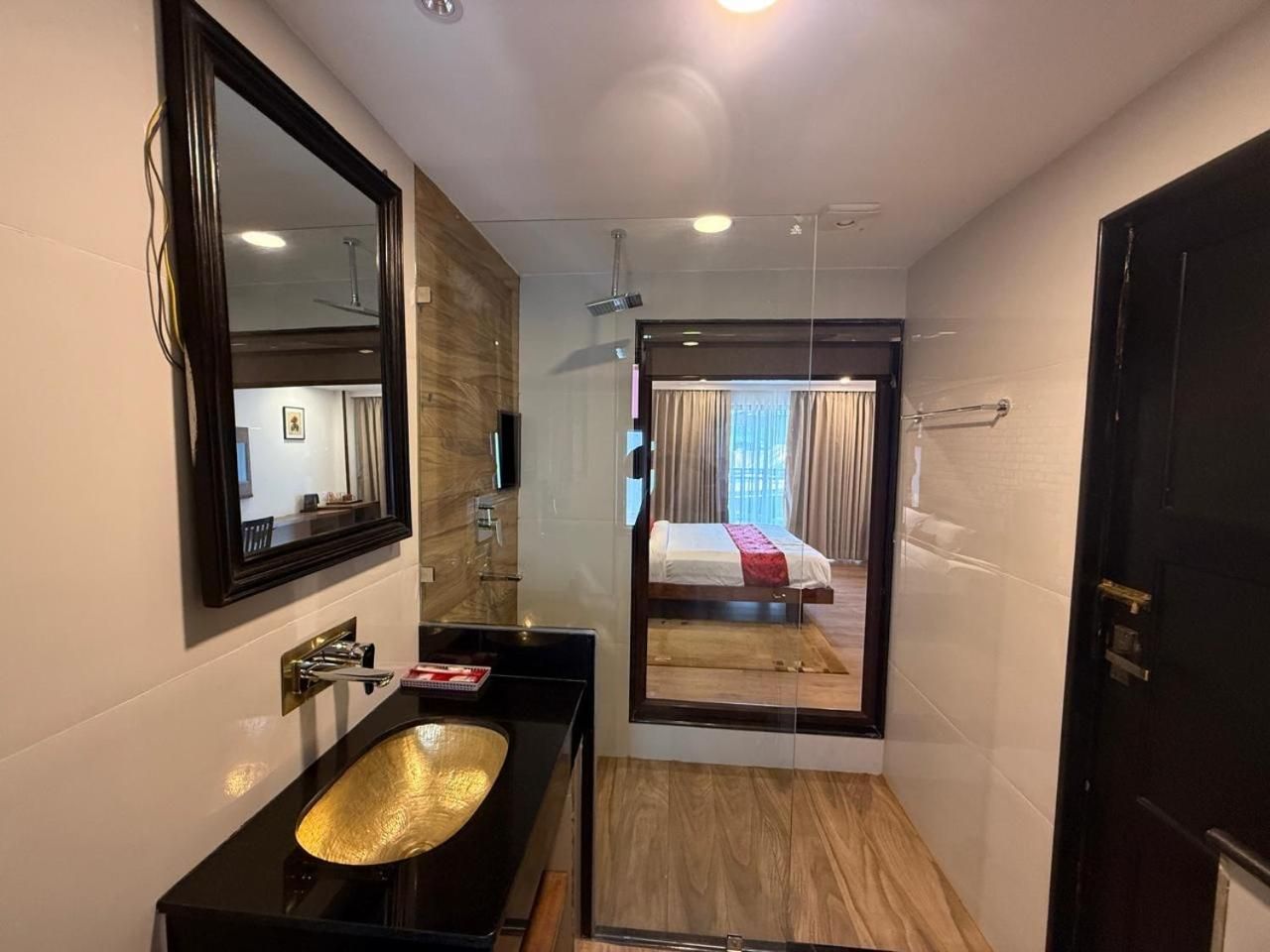 Ambassador Garden Home Heritage Deluxe Twin 4