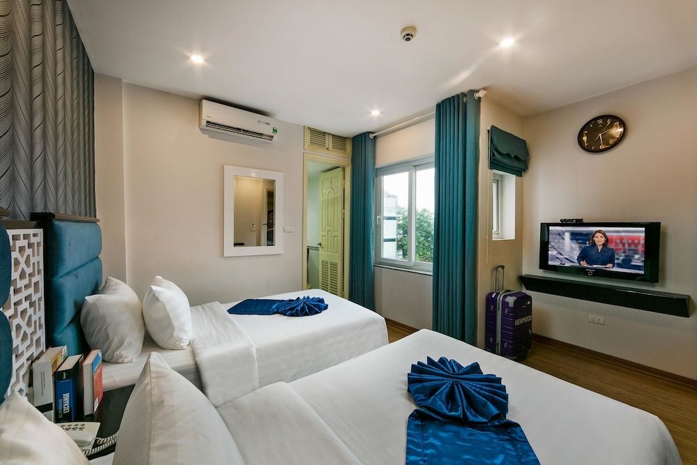 undefined Diamond Legend Hotel 4