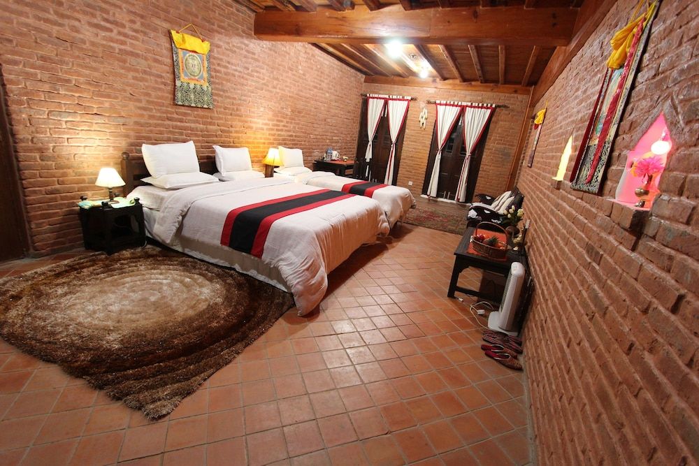 undefined World Heritage Hotel & Aparments 8