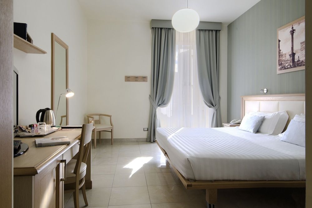 Domus Australia Classic Room 3