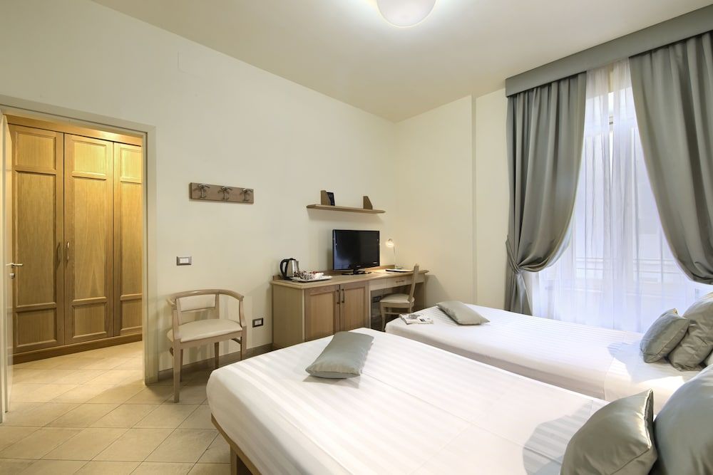 Domus Australia Classic Room 4