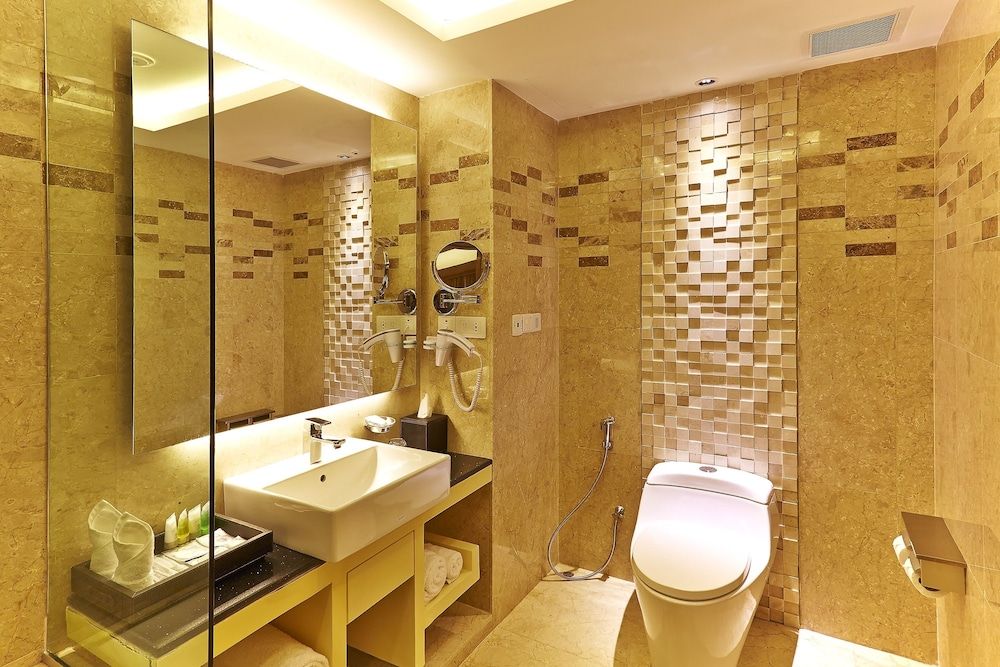 Six Seasons Hotel Deluxe 9
