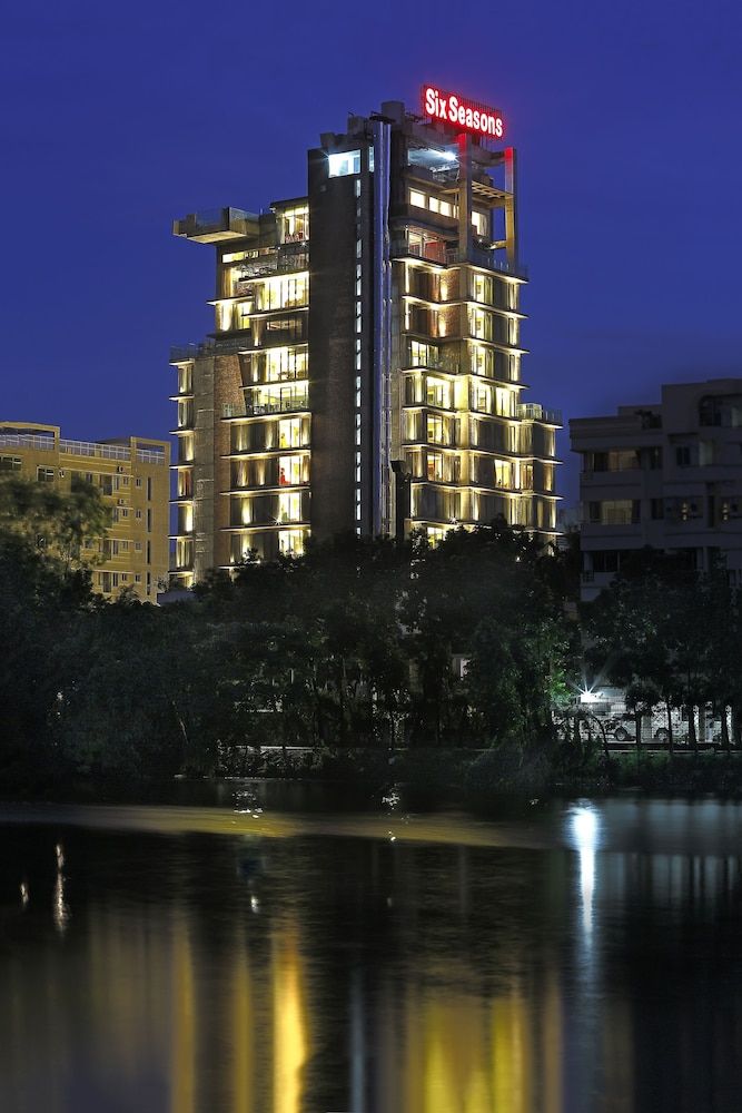 undefined Six Seasons Hotel 4