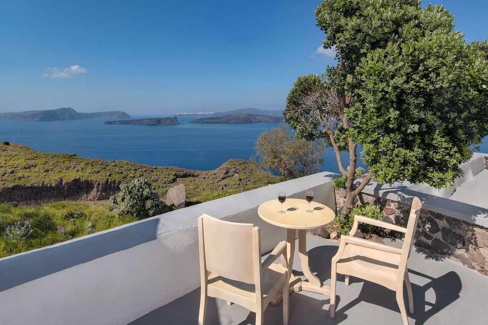 Apanemo Hotel Executive Suite, 1 Bedroom, Sea View (street level) 5