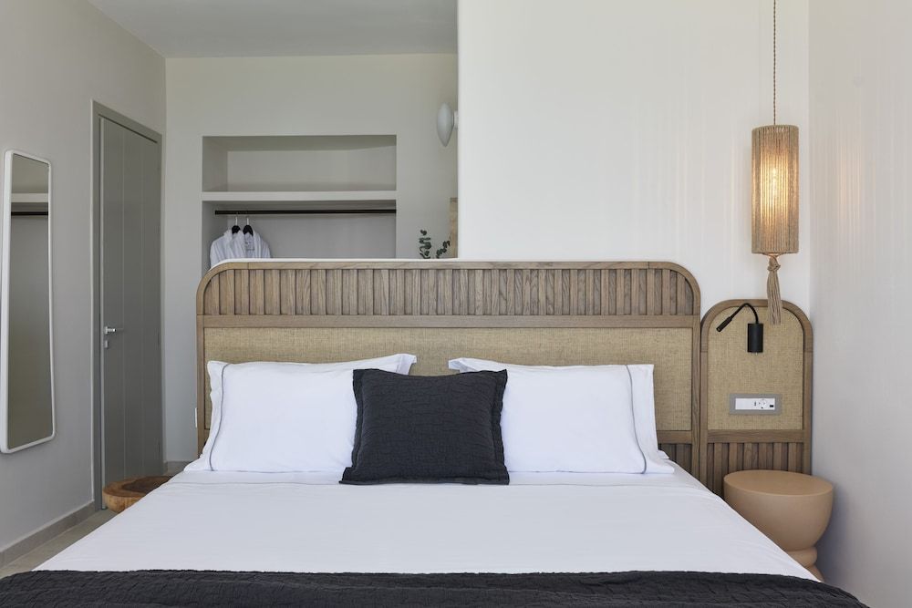 undefined Apanemo Hotel 3