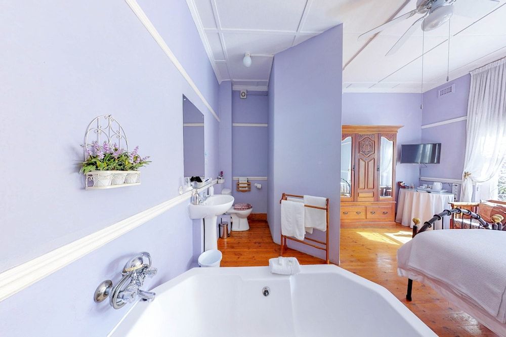 Mountain Manor Guest House & Executive Suites Standard Twin Room (Guest House) 4