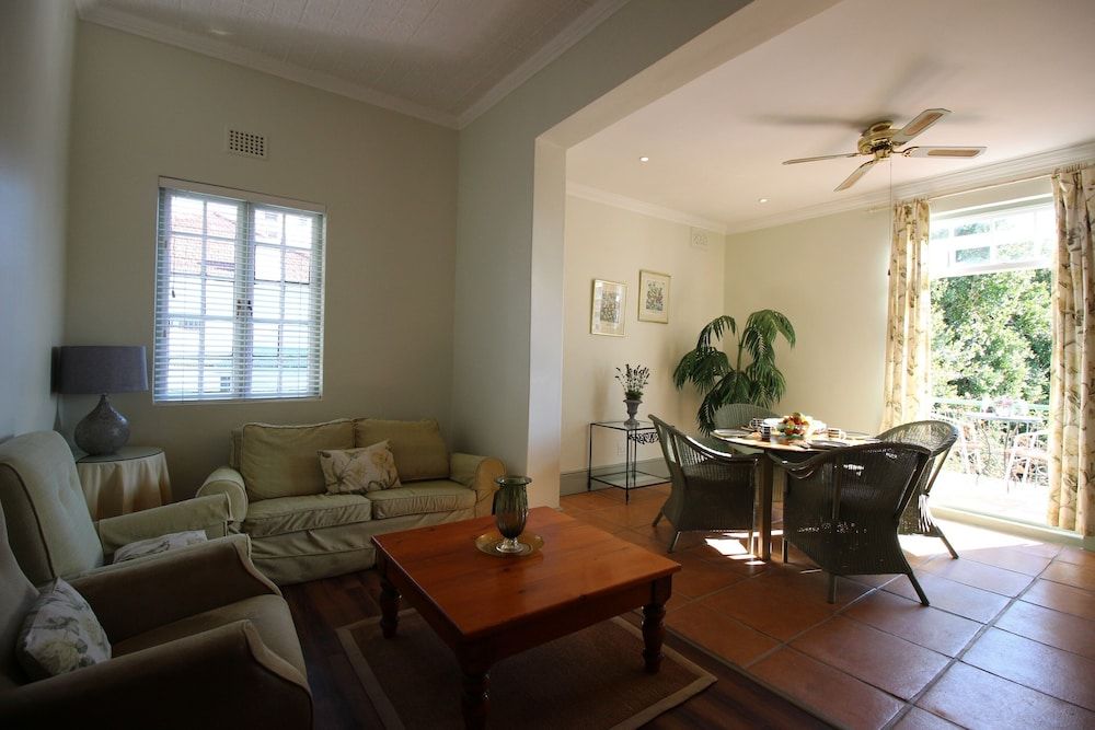 undefined Mountain Manor Guest House & Executive Suites 3