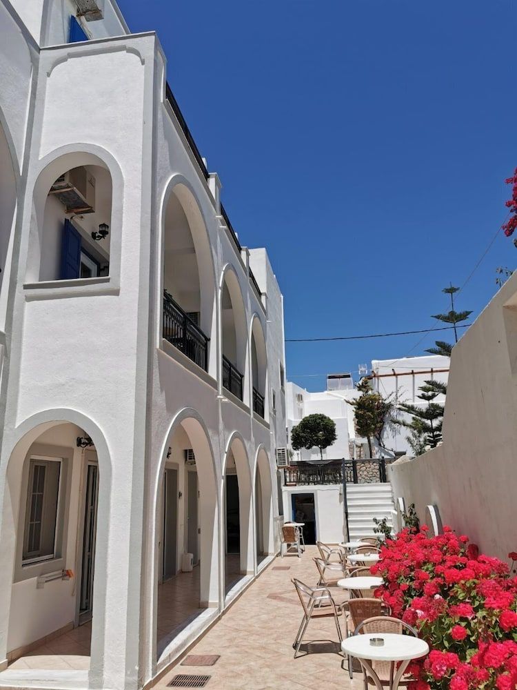 Sea of Aegeon - Adults Only Triple Room 8