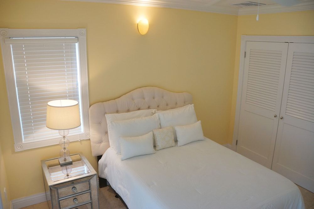 Villa, 2 Bedrooms, Pool View (Second Floor)