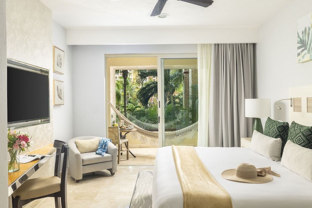 Villa del Palmar Cancun All Inclusive Beach Resort & Spa Deluxe Room, 1 King Bed (+ $25 Daily Resort Credits) 4