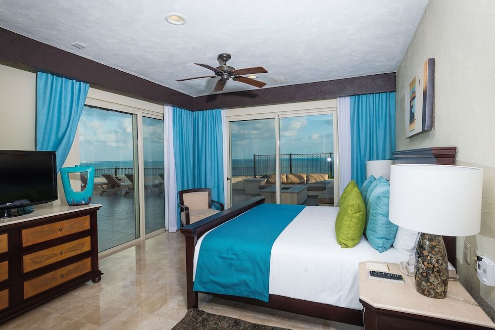 Two Bedroom Penthouse + $90 Daily Resort Credits
