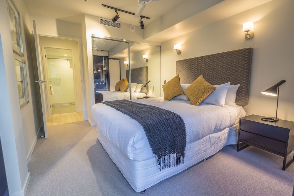 Arena Apartments by CLLIX Standard One Bedroom Apartment 2