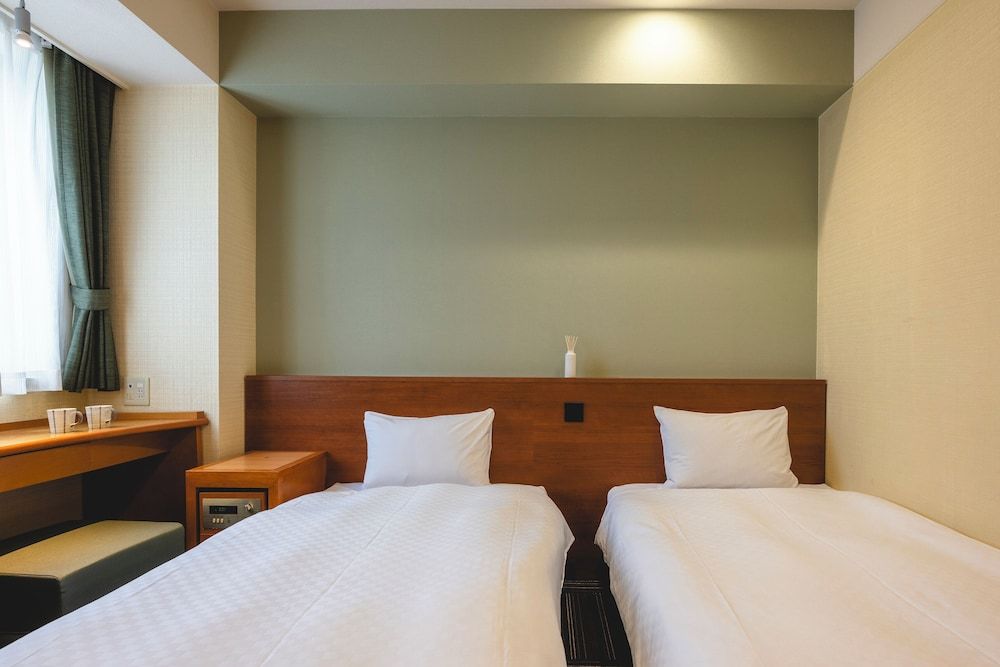 Economy Twin Room