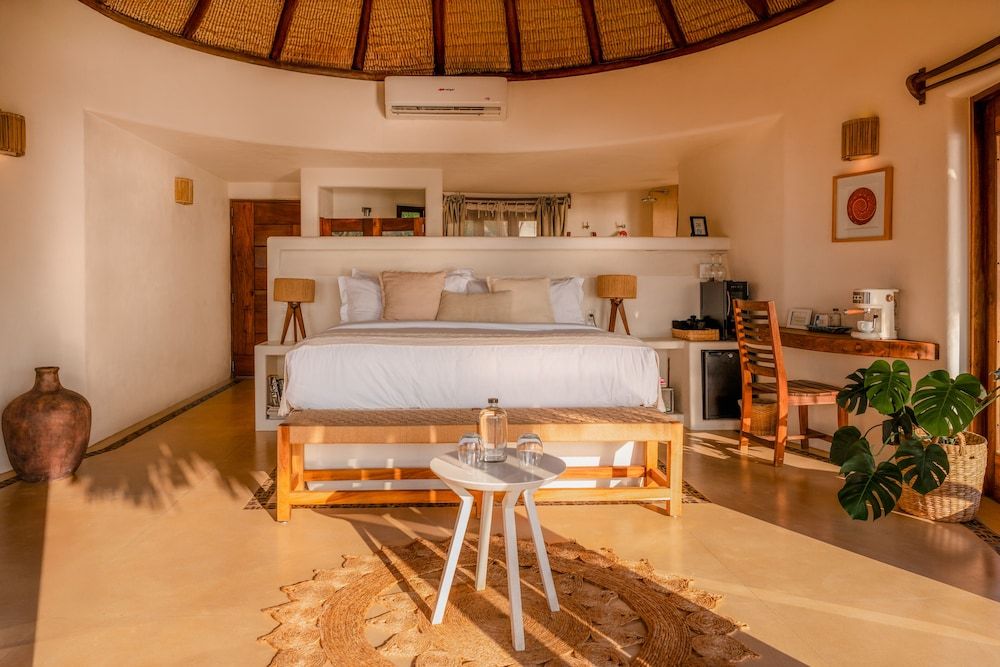 ZOA Hotel - Michelin Key Winner - Adults Only Honeymoon Suite 2