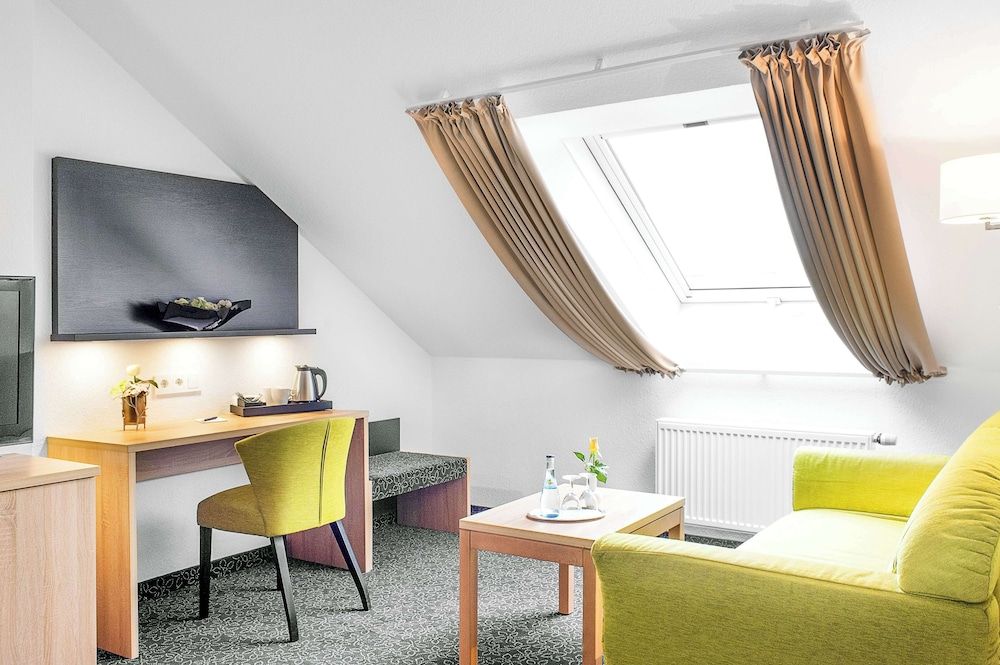 Best Western Hotel Favorit Deluxe Room, 1 Double Bed (Cozy Sitting Corner) 10