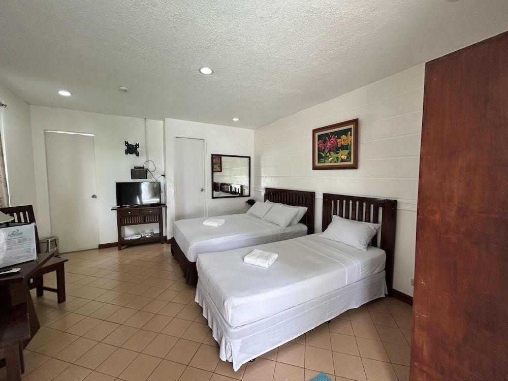 Loreland Farm Resort Family Villa, 2 Bedrooms 2