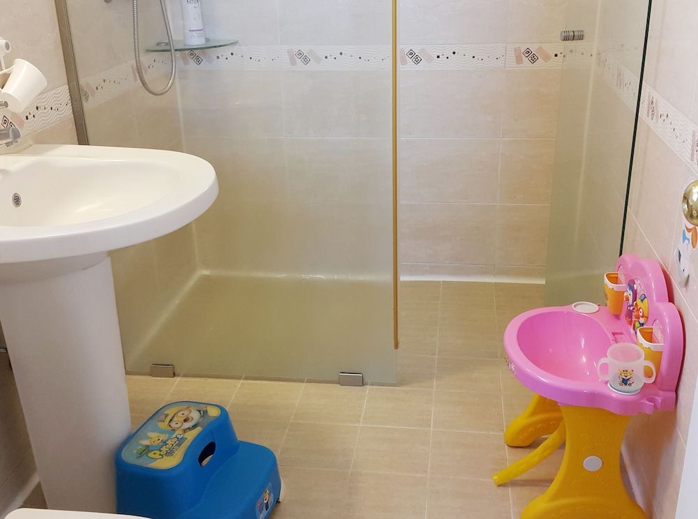 Elf Resort Hotel VIP Kids Premier Suite 3