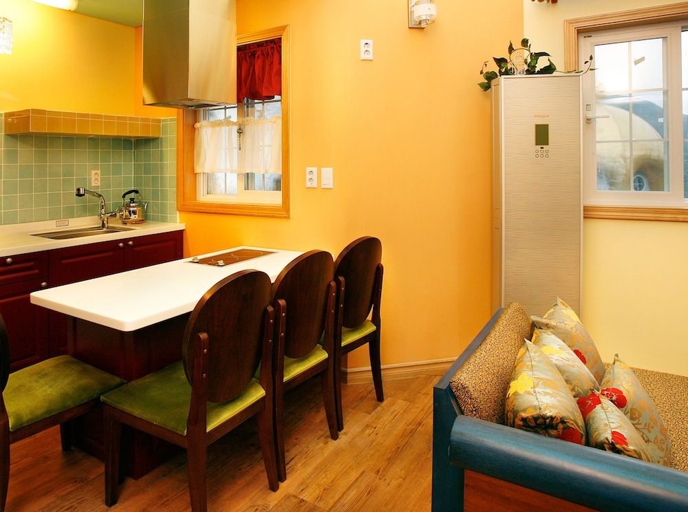 Elf Resort Hotel Suite 7