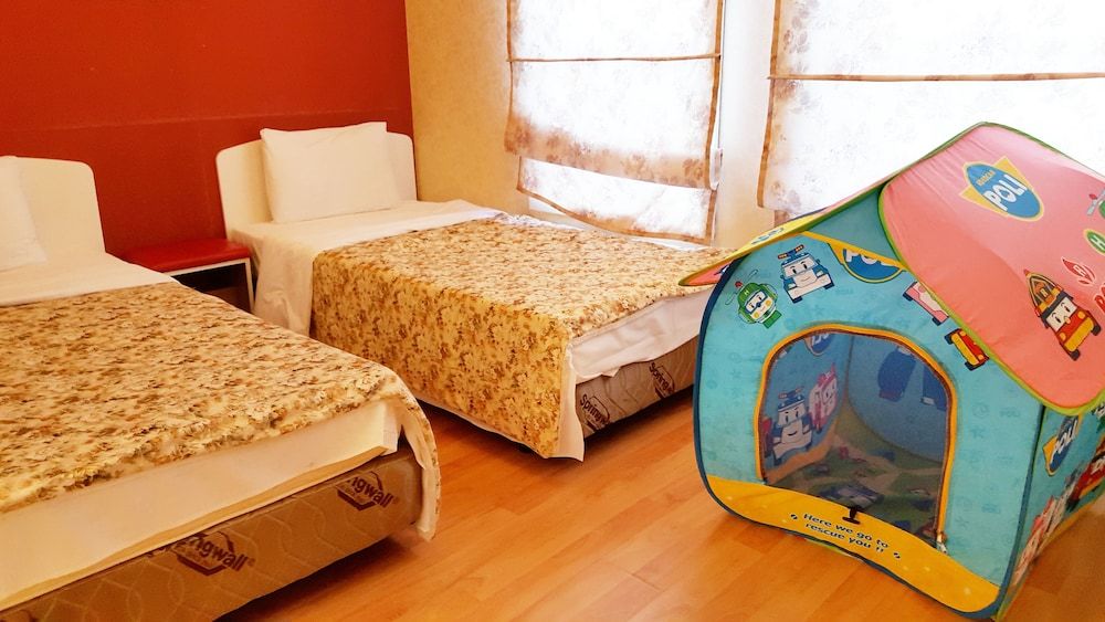 Elf Resort Hotel VIP Kids Premier Suite 2