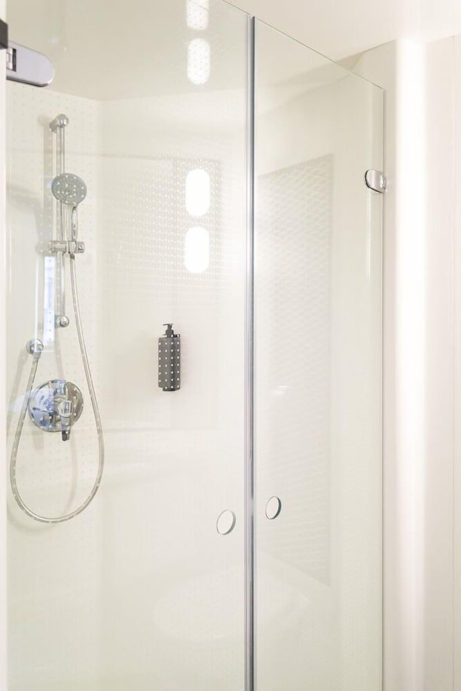 Hotel ibis Friedrichshafen Airport Messe Standard Room, 1 Double Bed 6