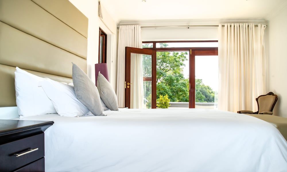 Gardenia Boutique Hotel Executive Suite, 2 Bedrooms, Garden View 5