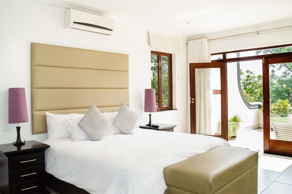 Gardenia Boutique Hotel Executive Suite, 2 Bedrooms, Garden View 3