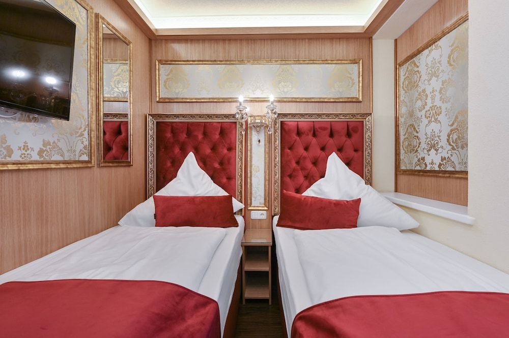 Hotel & Restaurant Ludwigs Classic Room 3