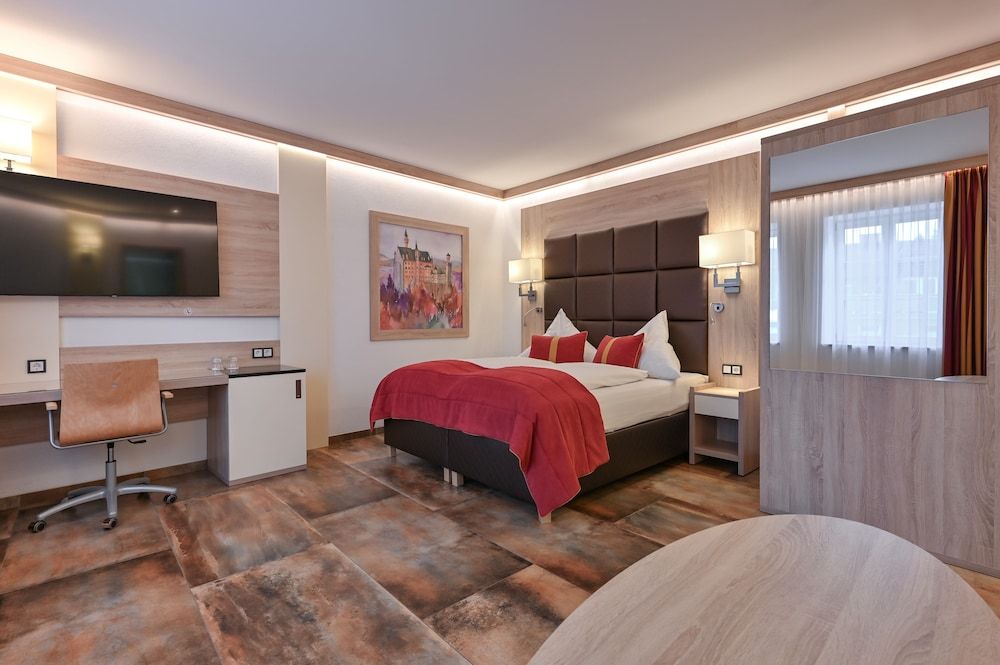 Hotel & Restaurant Ludwigs Deluxe Quadruple Room 13