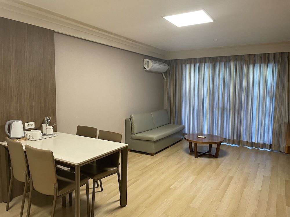 VivaldiPark Sonobelle Tower B Suite (Kitchen/Standard/Bed) - Bed Type Randomly Assigned 4